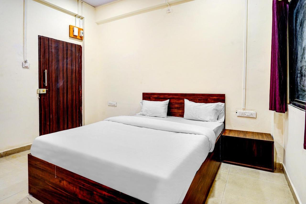 Amba Executive An Apartment Hotel Mundhwa Exterior photo